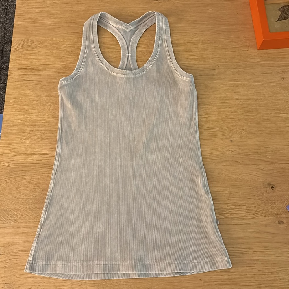 Lululemon racerback tank - size 10